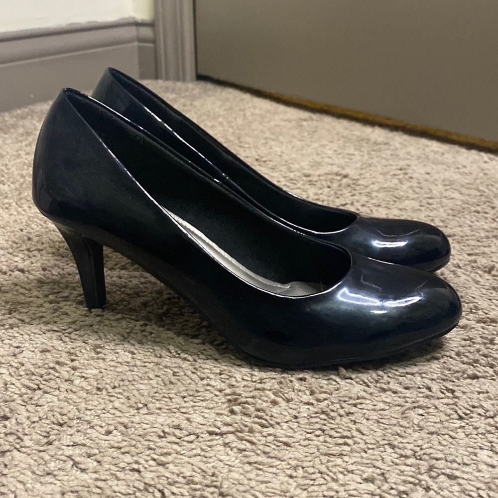 Black heels
